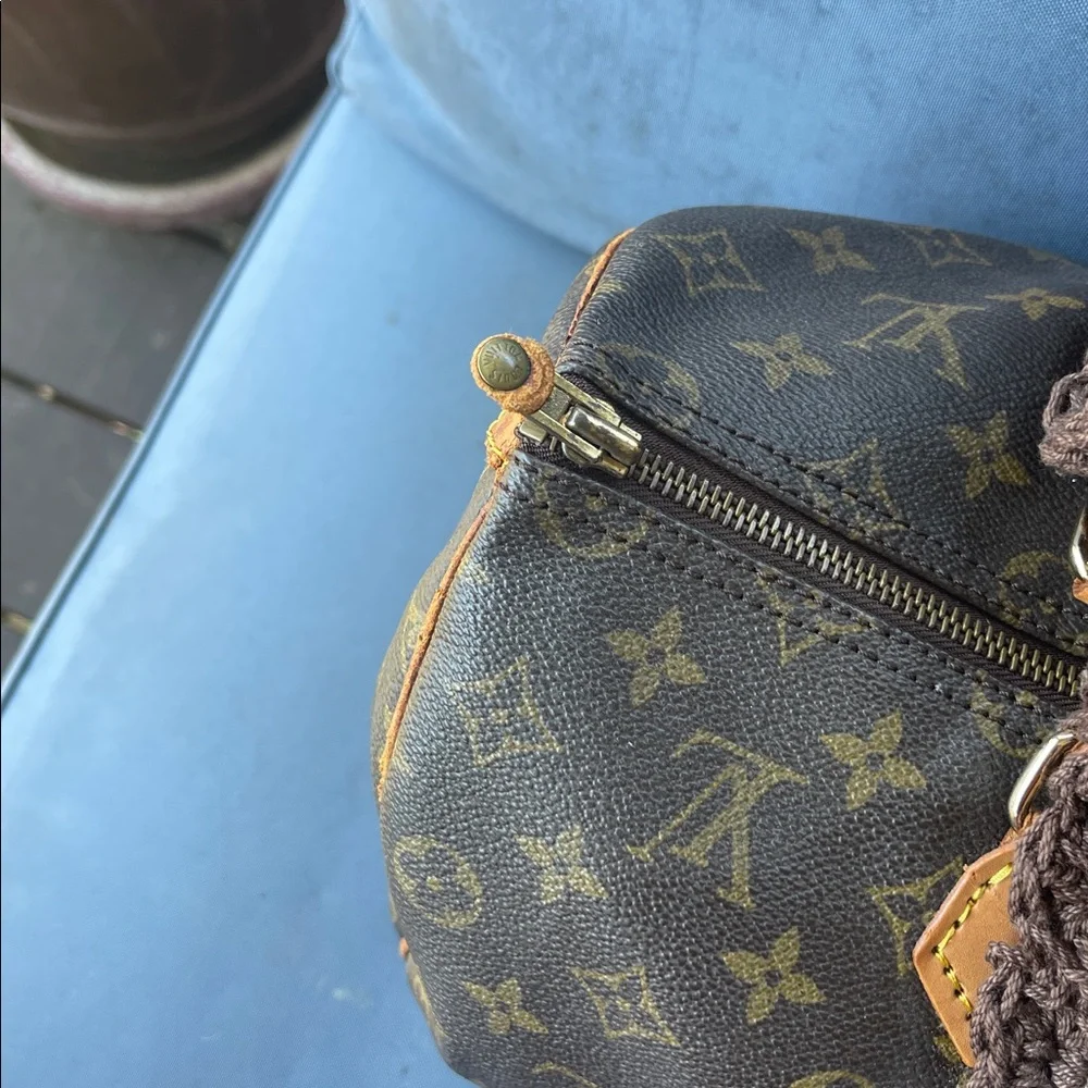 Louis Vuitton Speedy 35 - Picture 9 of 12